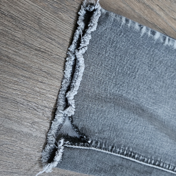 SEVEN 7 Jeans Womens Size 10 Straight Leg Pants Distressed Black Denim Seven7 - Picture 6 of 12